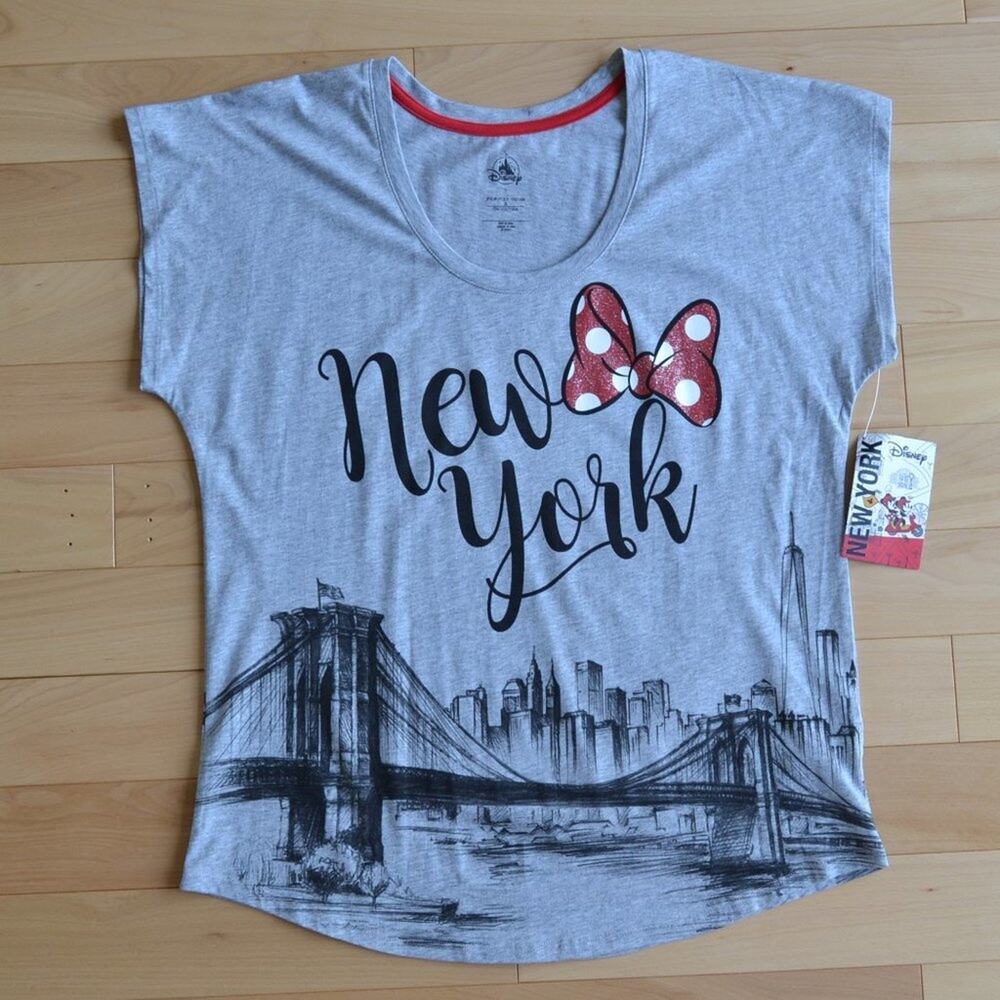 NWT Disney New York Tee Size Large